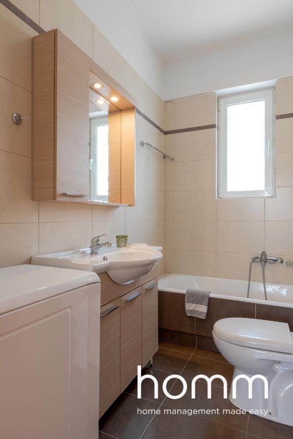 Hellinikon Homm Close To The Metro Athen Exterior foto